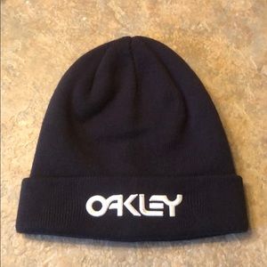 Oakley snowboarding hat